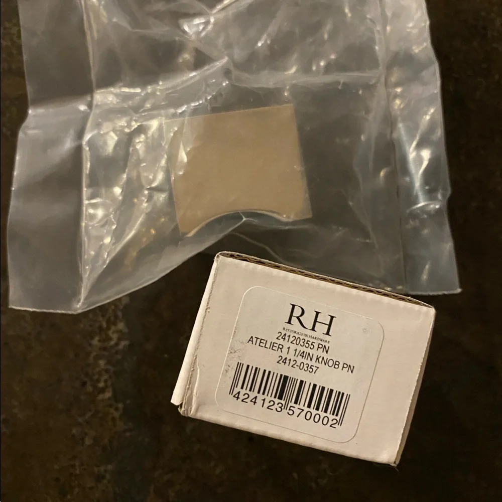 Restoration Hardware Atelier Knob